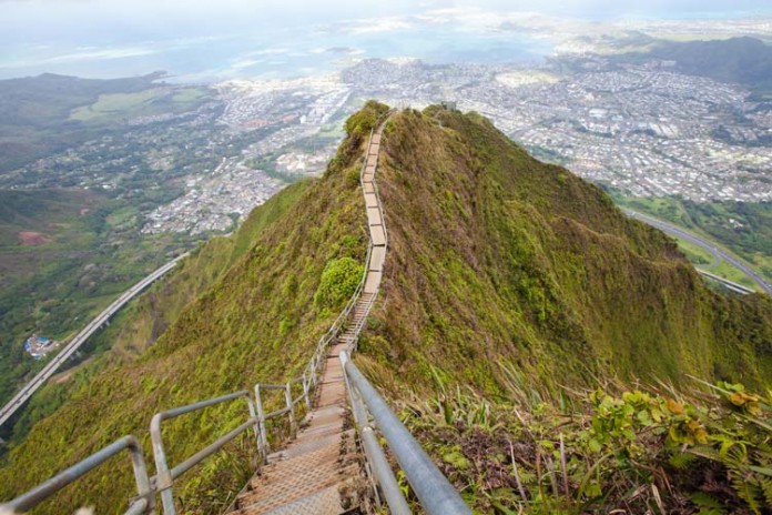 Stairway to heaven Oahu is Breathtaking, and Illegal