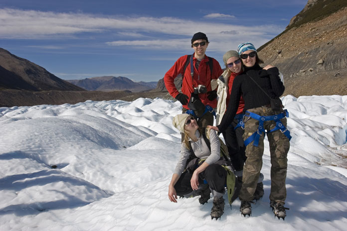 Tourist activities at Glaciar Perito Moreno