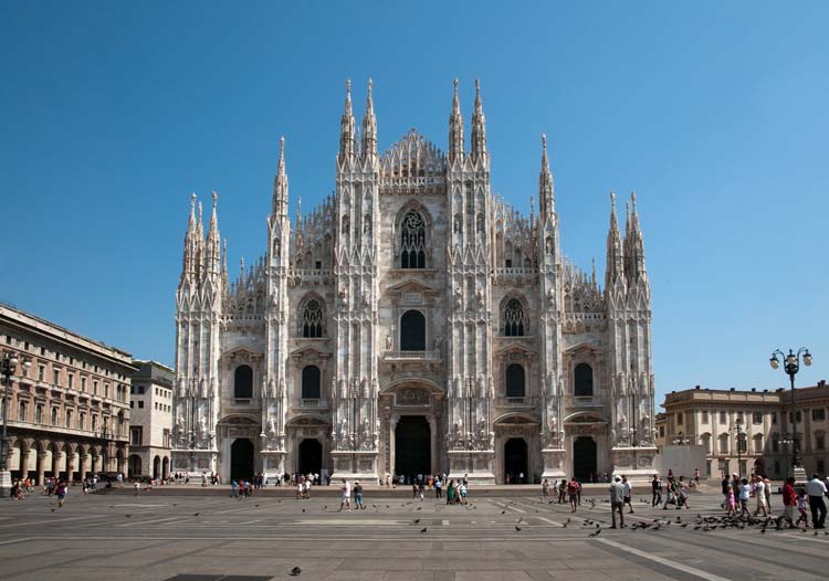 Il-Duomo-di-Milano-Milan-Italy